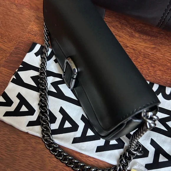 NWOT Marc Jacobs The J Mini Chain Accent Leather Handbag in Black -No Strap- - Picture 13 of 17